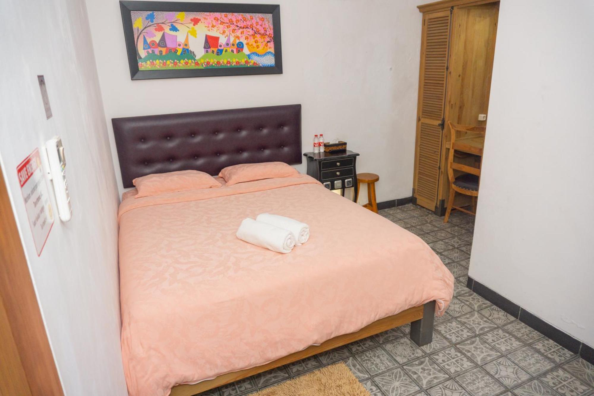 Homestay Limolas *