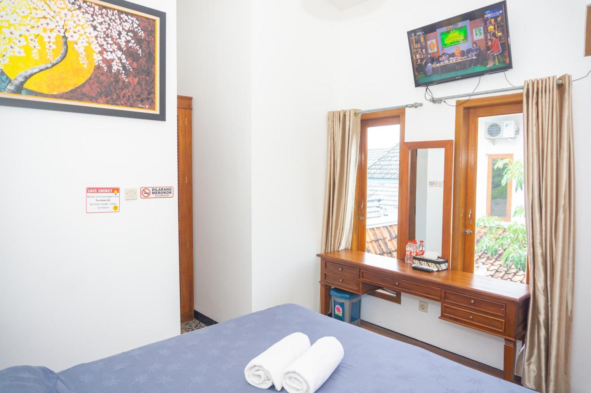 Limolas Homestay *